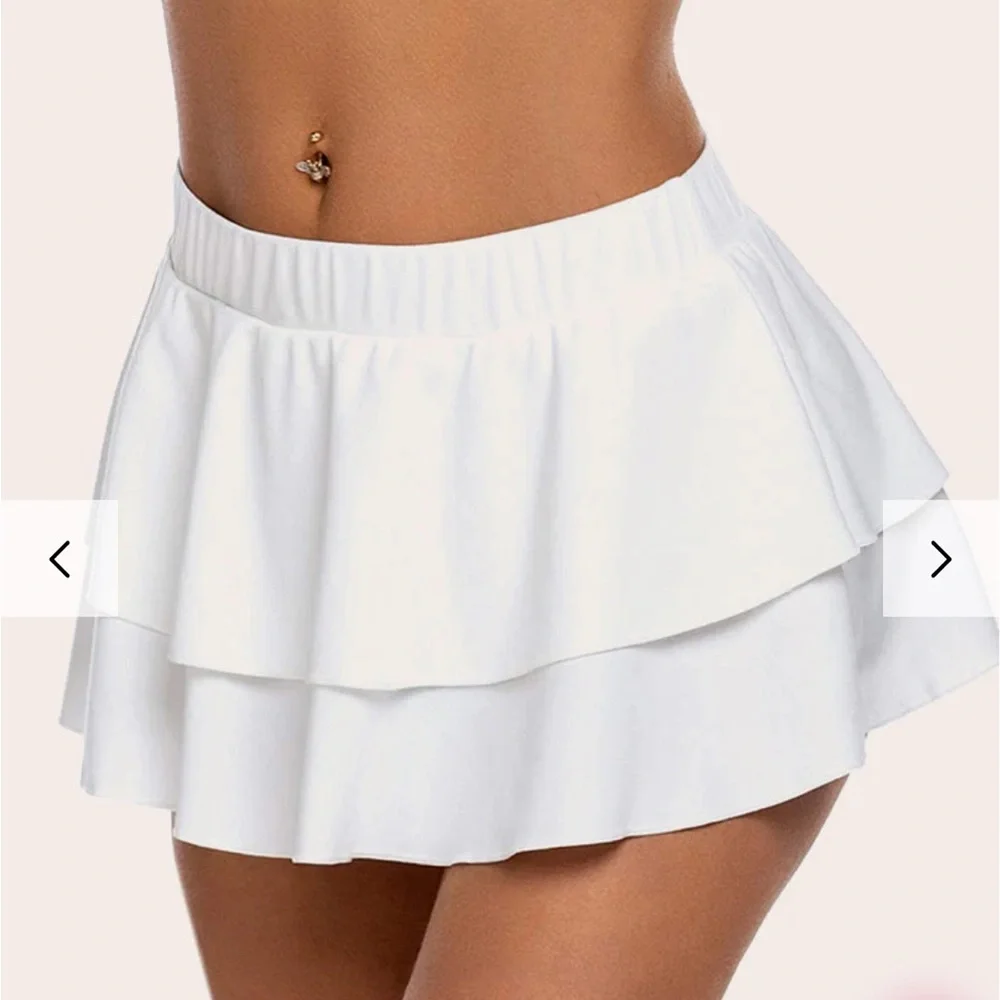 Chic White Ruffled Mini Skirt - Picture 1 of 2